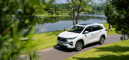 Toyota 7 chỗ - Toyota Bến Thành