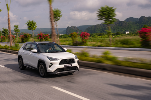 Yaris Cross giá bao nhiêu?